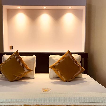 Labev Hotel 库马西 外观 照片