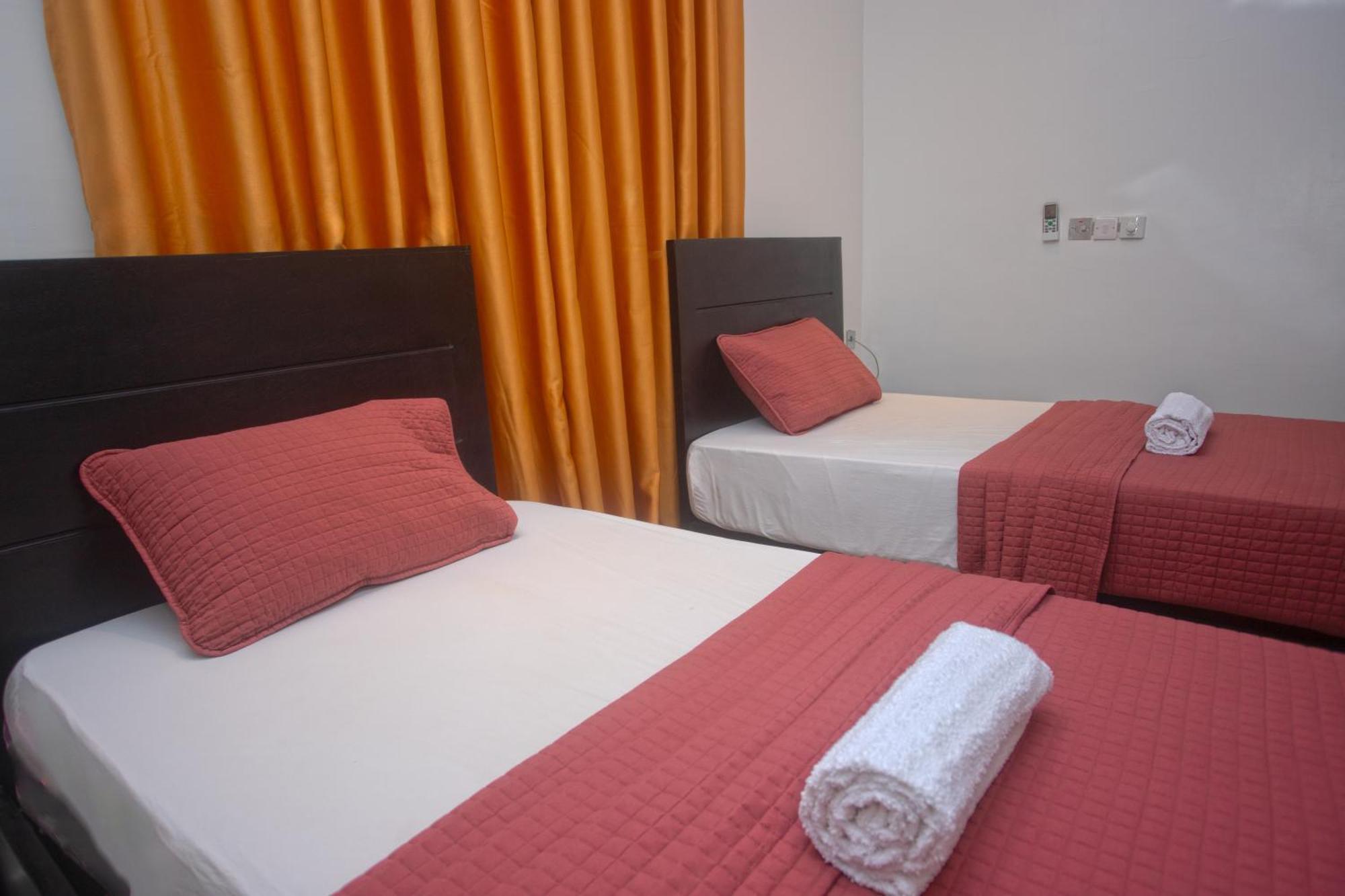 Labev Hotel 库马西 外观 照片