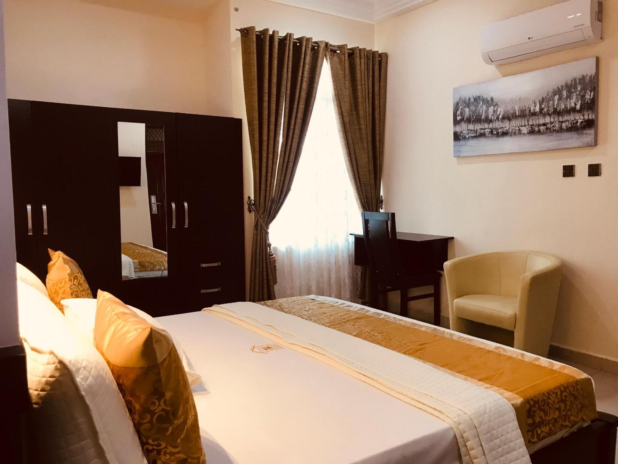 Labev Hotel 库马西 外观 照片