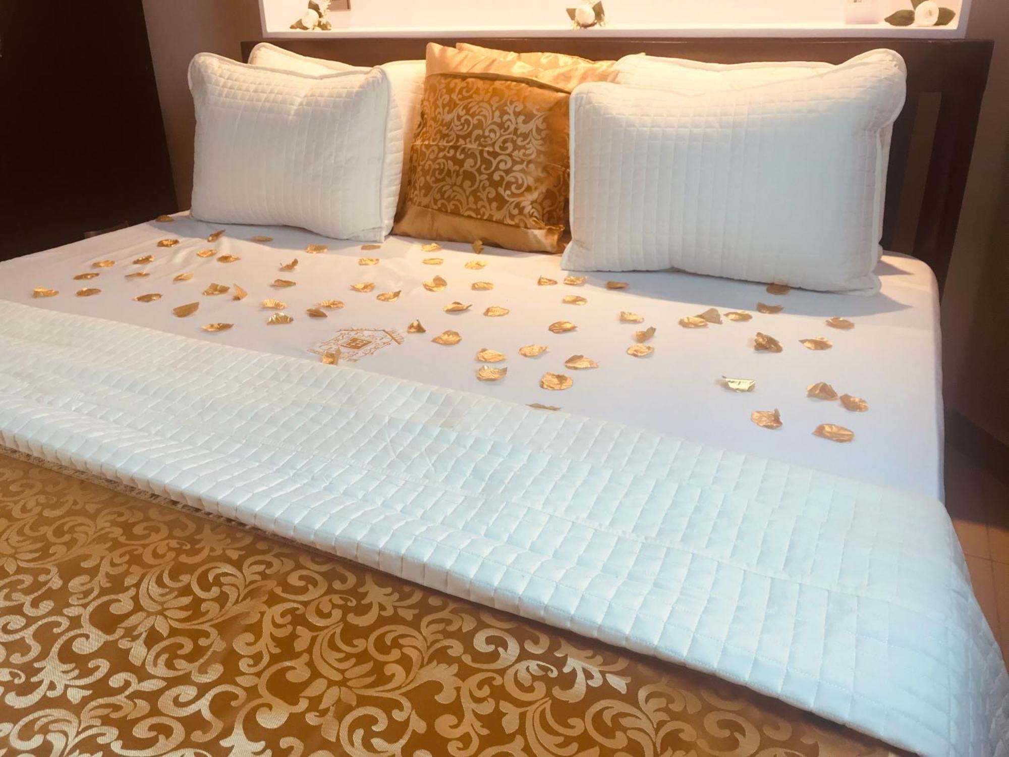 Labev Hotel 库马西 外观 照片